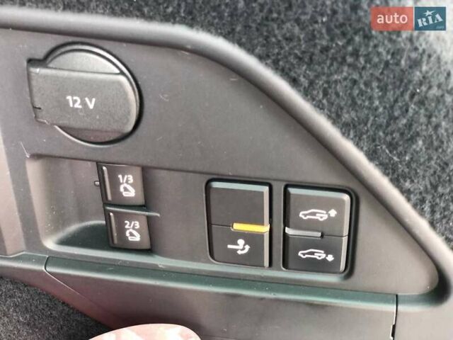 Білий Фольксваген Туарег, об'ємом двигуна 3 л та пробігом 222 тис. км за 24999 $, фото 36 на Automoto.ua