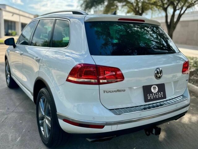 Белый Фольксваген Туарег, объемом двигателя 3.6 л и пробегом 79 тыс. км за 6100 $, фото 4 на Automoto.ua