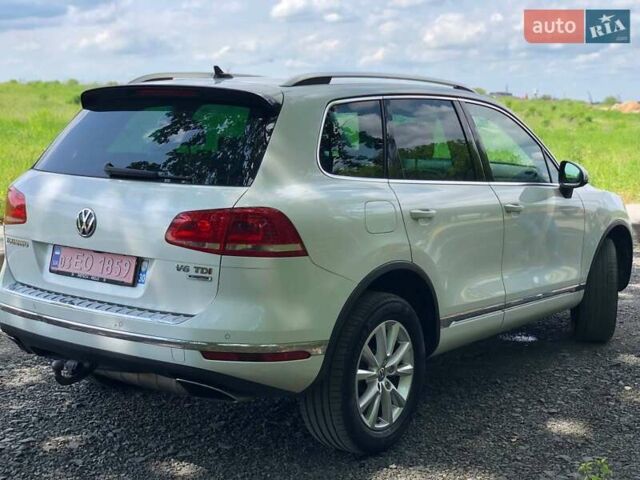 Білий Фольксваген Туарег, об'ємом двигуна 3 л та пробігом 222 тис. км за 24999 $, фото 37 на Automoto.ua