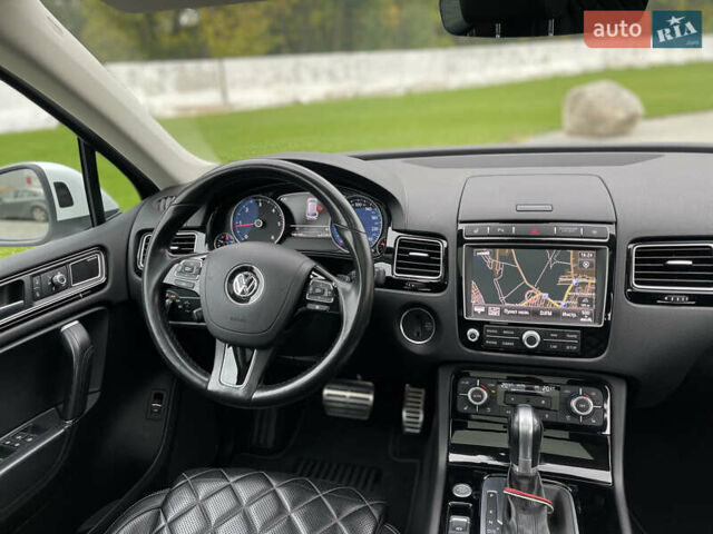 Фольксваген Туарег 2016 в Луцке на Automoto.ua Белый Фольксваген Туарег, объемом двигателя 2.97 л и пробегом 146 тыс. км за 33800 $, фото 52 на Automoto.ua
