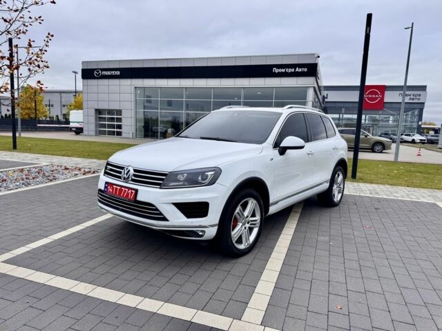 Белый Фольксваген Туарег, объемом двигателя 3 л и пробегом 238 тыс. км за 22500 $, фото 6 на Automoto.ua