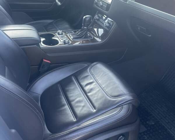 Фольксваген Туарег 2016 в Белой Церкве на Automoto.ua Белый Фольксваген Туарег, объемом двигателя 3 л и пробегом 264 тыс. км за 24500 $, фото 26 на Automoto.ua