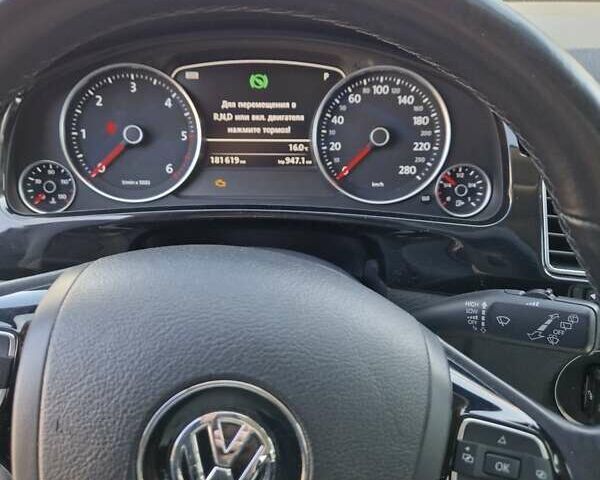 Фольксваген Туарег 2016 в Киеве на Automoto.ua Белый Фольксваген Туарег, объемом двигателя 3 л и пробегом 180 тыс. км за 22500 $, фото 7 на Automoto.ua