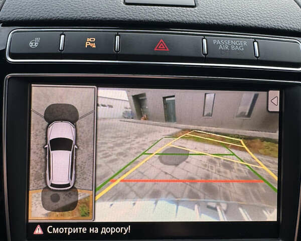 Білий Фольксваген Туарег, об'ємом двигуна 3 л та пробігом 131 тис. км за 34800 $, фото 18 на Automoto.ua