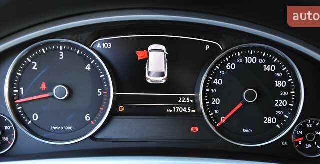 Белый Фольксваген Туарег, объемом двигателя 2.97 л и пробегом 263 тыс. км за 23000 $, фото 35 на Automoto.ua