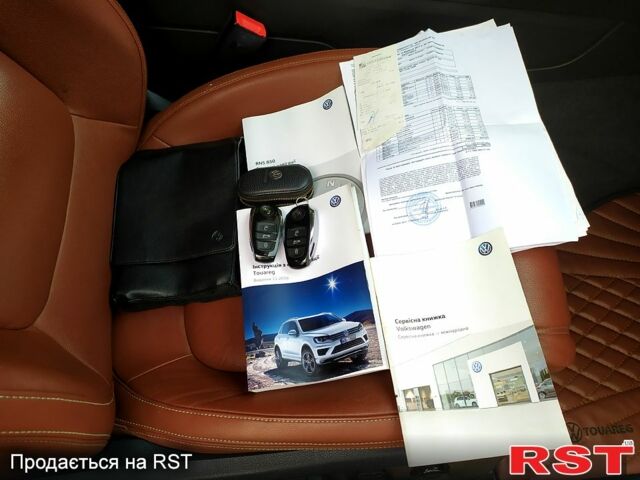 Белый Фольксваген Туарег, объемом двигателя 3 л и пробегом 194 тыс. км за 29500 $, фото 9 на Automoto.ua