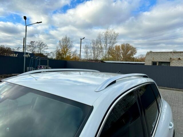 Білий Фольксваген Туарег, об'ємом двигуна 3 л та пробігом 180 тис. км за 29500 $, фото 10 на Automoto.ua