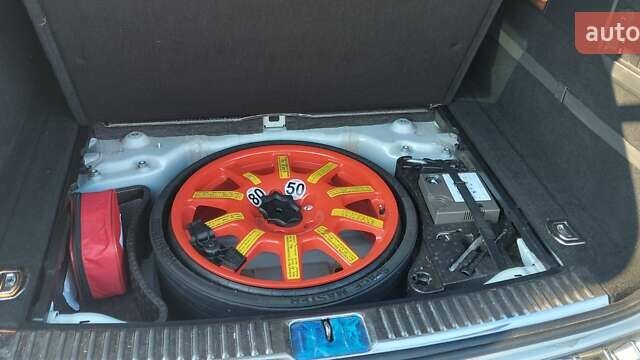 Белый Фольксваген Туарег, объемом двигателя 3 л и пробегом 103 тыс. км за 27500 $, фото 12 на Automoto.ua