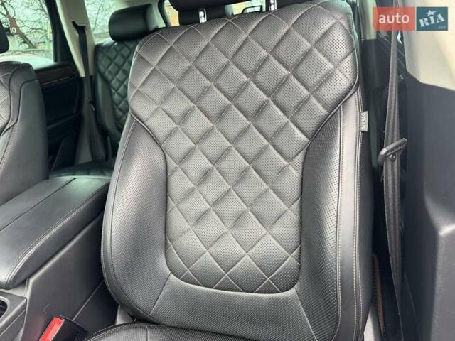 Белый Фольксваген Туарег, объемом двигателя 2.97 л и пробегом 215 тыс. км за 27900 $, фото 23 на Automoto.ua