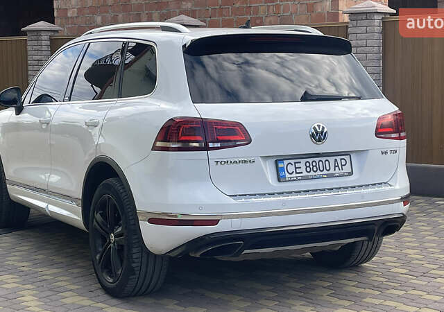 Білий Фольксваген Туарег, об'ємом двигуна 2.97 л та пробігом 250 тис. км за 32500 $, фото 12 на Automoto.ua