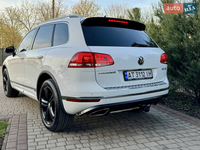 Білий Фольксваген Туарег, об'ємом двигуна 3 л та пробігом 229 тис. км за 32600 $, фото 20 на Automoto.ua