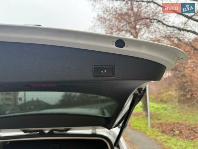 Белый Фольксваген Туарег, объемом двигателя 2.97 л и пробегом 161 тыс. км за 33000 $, фото 34 на Automoto.ua