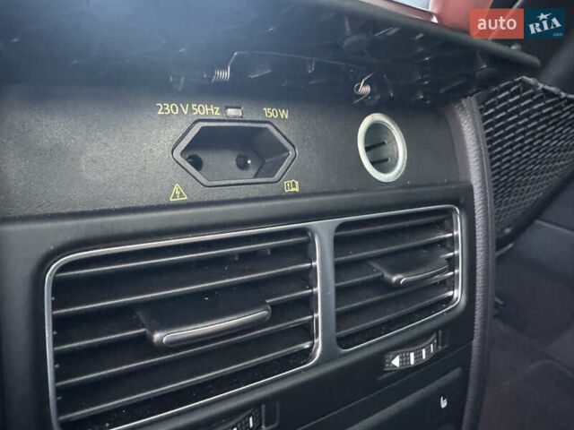 Білий Фольксваген Туарег, об'ємом двигуна 3 л та пробігом 229 тис. км за 32600 $, фото 34 на Automoto.ua