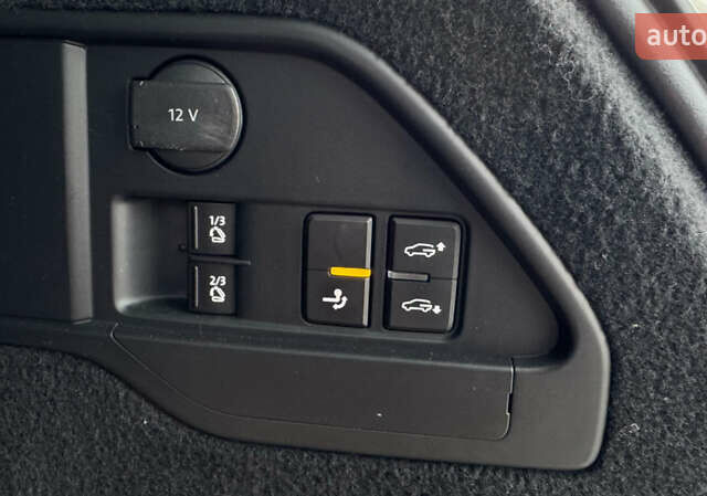 Білий Фольксваген Туарег, об'ємом двигуна 3 л та пробігом 192 тис. км за 31000 $, фото 31 на Automoto.ua