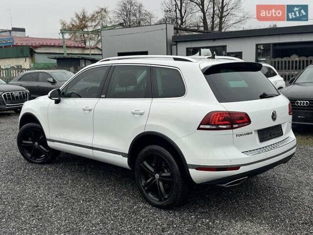 Белый Фольксваген Туарег, объемом двигателя 2.97 л и пробегом 215 тыс. км за 27900 $, фото 36 на Automoto.ua