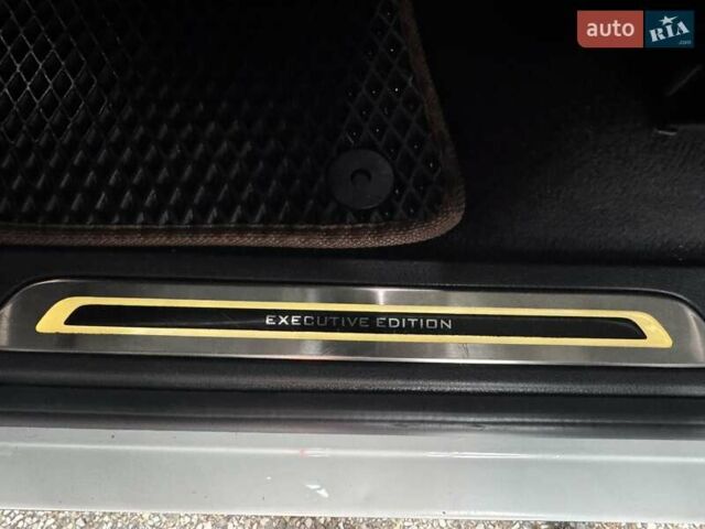 Белый Фольксваген Туарег, объемом двигателя 2.97 л и пробегом 215 тыс. км за 27900 $, фото 95 на Automoto.ua