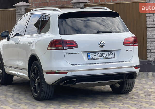 Білий Фольксваген Туарег, об'ємом двигуна 2.97 л та пробігом 250 тис. км за 32500 $, фото 13 на Automoto.ua