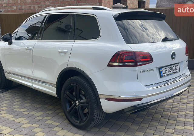Білий Фольксваген Туарег, об'ємом двигуна 2.97 л та пробігом 250 тис. км за 32500 $, фото 14 на Automoto.ua