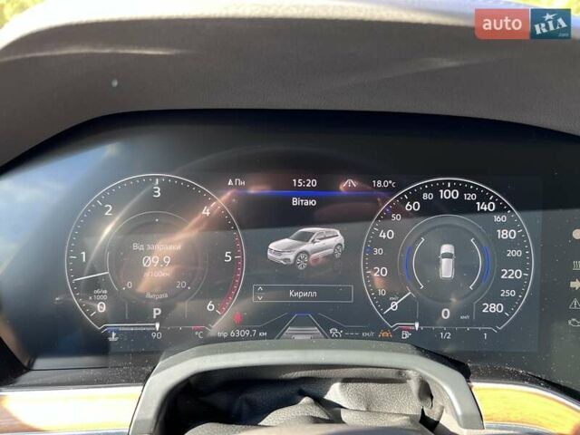 Белый Фольксваген Туарег, объемом двигателя 2.97 л и пробегом 252 тыс. км за 47000 $, фото 19 на Automoto.ua