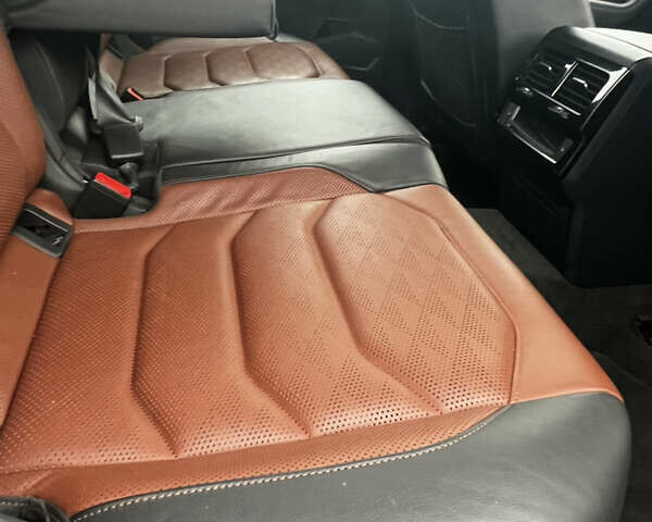 Белый Фольксваген Туарег, объемом двигателя 2.97 л и пробегом 129 тыс. км за 44900 $, фото 16 на Automoto.ua