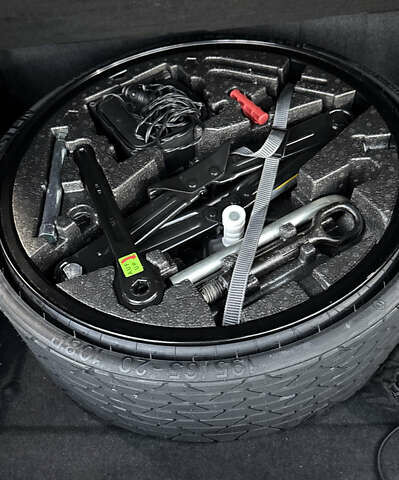 Белый Фольксваген Туарег, объемом двигателя 2.99 л и пробегом 115 тыс. км за 37500 $, фото 12 на Automoto.ua