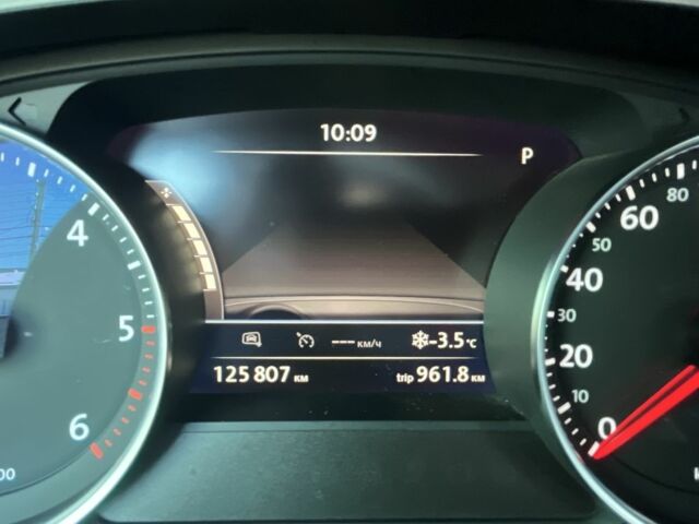 Білий Фольксваген Туарег, об'ємом двигуна 3 л та пробігом 126 тис. км за 36500 $, фото 20 на Automoto.ua