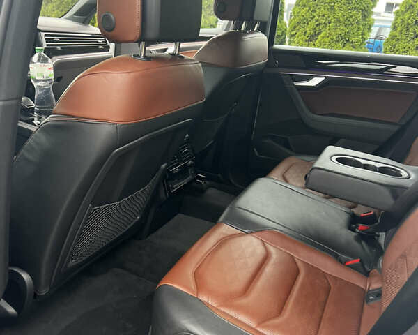 Белый Фольксваген Туарег, объемом двигателя 2.97 л и пробегом 129 тыс. км за 44900 $, фото 20 на Automoto.ua