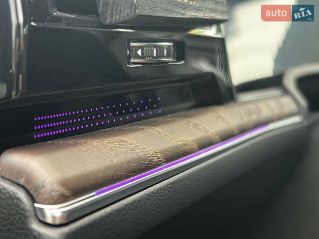 Белый Фольксваген Туарег, объемом двигателя 2.97 л и пробегом 129 тыс. км за 44900 $, фото 35 на Automoto.ua