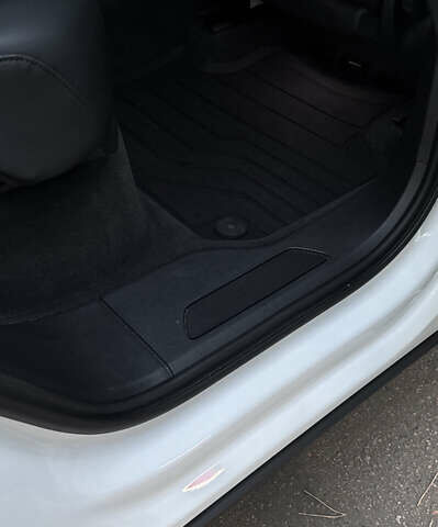 Белый Фольксваген Туарег, объемом двигателя 2.99 л и пробегом 115 тыс. км за 37500 $, фото 25 на Automoto.ua