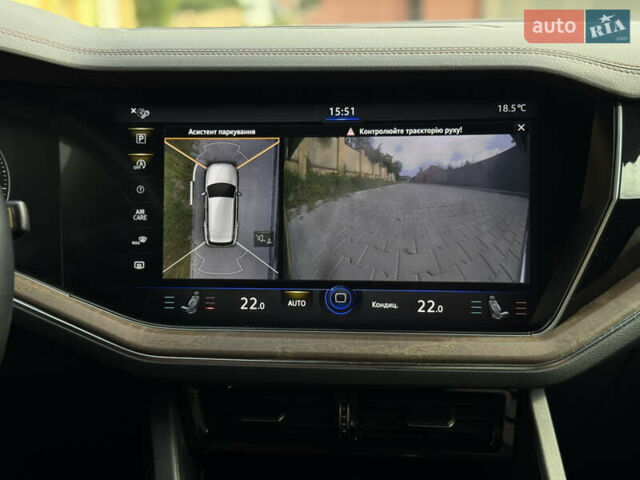 Білий Фольксваген Туарег, об'ємом двигуна 2.97 л та пробігом 249 тис. км за 38999 $, фото 64 на Automoto.ua