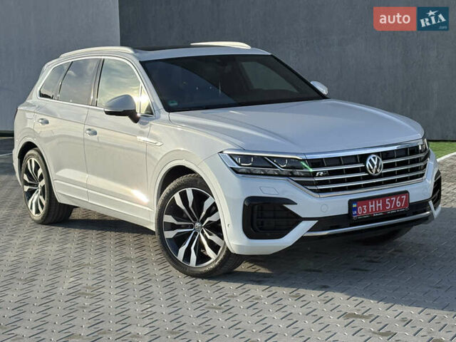 Белый Фольксваген Туарег, объемом двигателя 3 л и пробегом 156 тыс. км за 45999 $, фото 10 на Automoto.ua