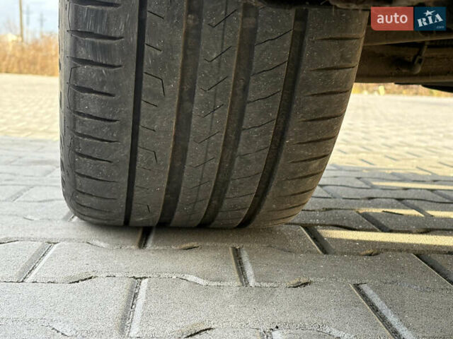 Белый Фольксваген Туарег, объемом двигателя 3 л и пробегом 156 тыс. км за 45999 $, фото 107 на Automoto.ua