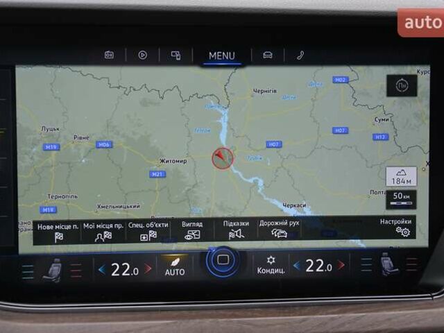 Білий Фольксваген Туарег, об'ємом двигуна 2.97 л та пробігом 268 тис. км за 38000 $, фото 22 на Automoto.ua