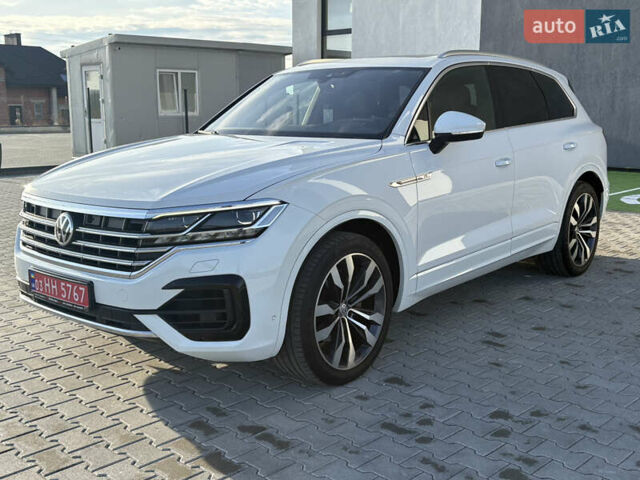 Белый Фольксваген Туарег, объемом двигателя 3 л и пробегом 156 тыс. км за 45999 $, фото 7 на Automoto.ua