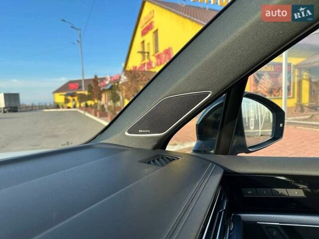 Белый Фольксваген Туарег, объемом двигателя 2.97 л и пробегом 148 тыс. км за 54500 $, фото 25 на Automoto.ua