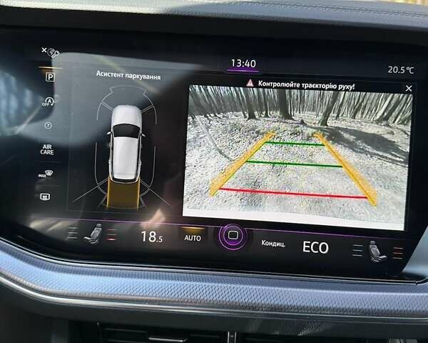 Белый Фольксваген Туарег, объемом двигателя 2.97 л и пробегом 177 тыс. км за 52900 $, фото 54 на Automoto.ua