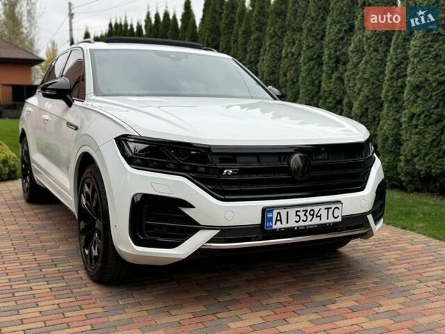 Білий Фольксваген Туарег, об'ємом двигуна 2.97 л та пробігом 141 тис. км за 51999 $, фото 5 на Automoto.ua