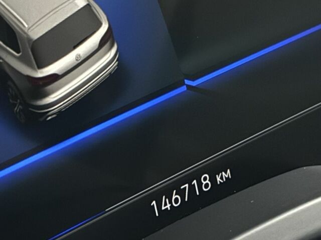 Білий Фольксваген Туарег, об'ємом двигуна 3 л та пробігом 146 тис. км за 50900 $, фото 22 на Automoto.ua