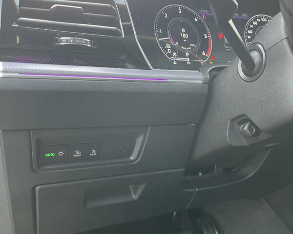 Белый Фольксваген Туарег, объемом двигателя 2.97 л и пробегом 242 тыс. км за 42990 $, фото 21 на Automoto.ua