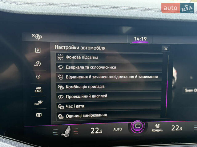 Белый Фольксваген Туарег, объемом двигателя 3 л и пробегом 156 тыс. км за 45999 $, фото 63 на Automoto.ua