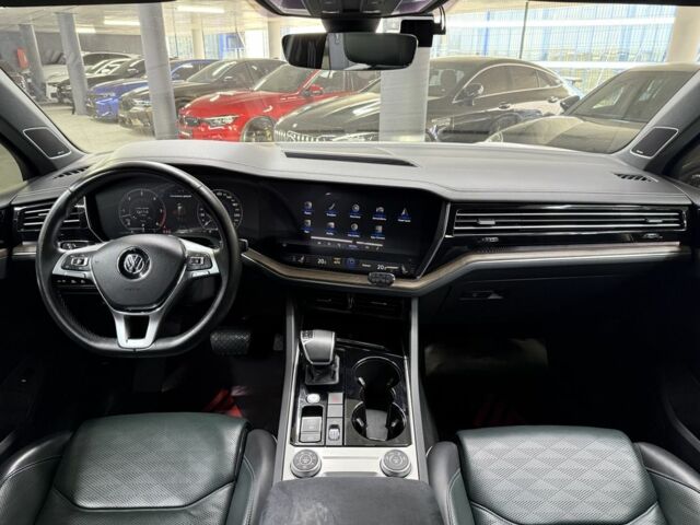 Білий Фольксваген Туарег, об'ємом двигуна 3 л та пробігом 146 тис. км за 50900 $, фото 19 на Automoto.ua