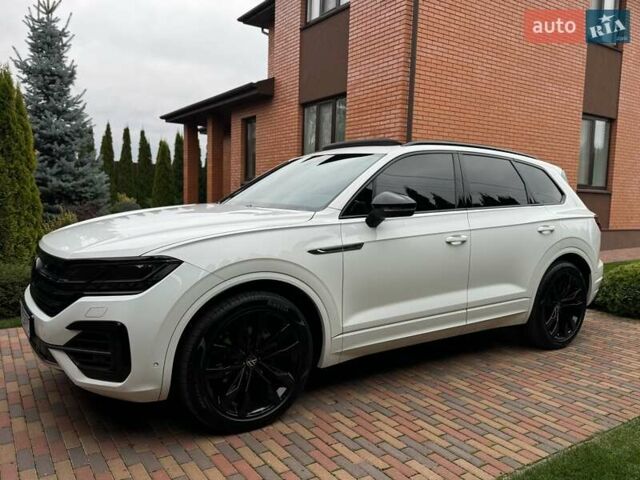 Білий Фольксваген Туарег, об'ємом двигуна 2.97 л та пробігом 141 тис. км за 51999 $, фото 9 на Automoto.ua