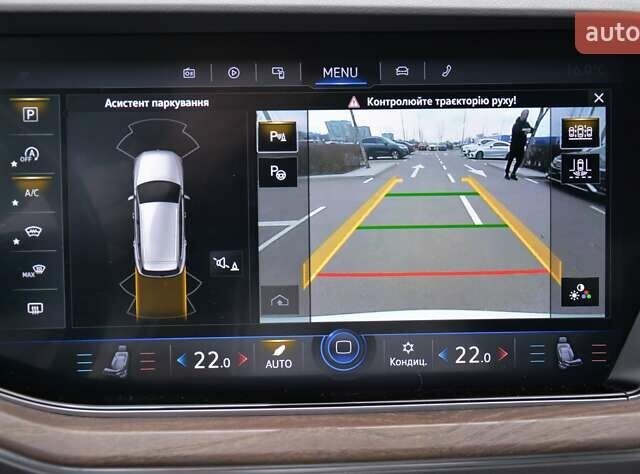 Білий Фольксваген Туарег, об'ємом двигуна 2.97 л та пробігом 268 тис. км за 38000 $, фото 31 на Automoto.ua