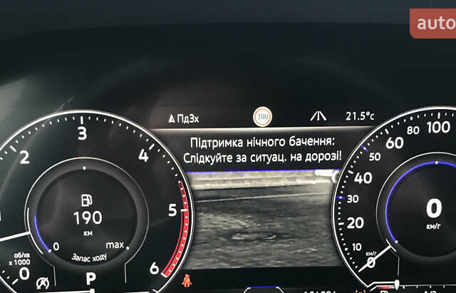 Белый Фольксваген Туарег, объемом двигателя 3 л и пробегом 156 тыс. км за 45999 $, фото 58 на Automoto.ua