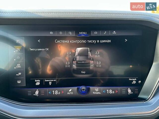 Белый Фольксваген Туарег, объемом двигателя 2.97 л и пробегом 148 тыс. км за 54500 $, фото 20 на Automoto.ua