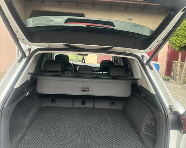 Білий Фольксваген Туарег, об'ємом двигуна 2.97 л та пробігом 165 тис. км за 43500 $, фото 10 на Automoto.ua