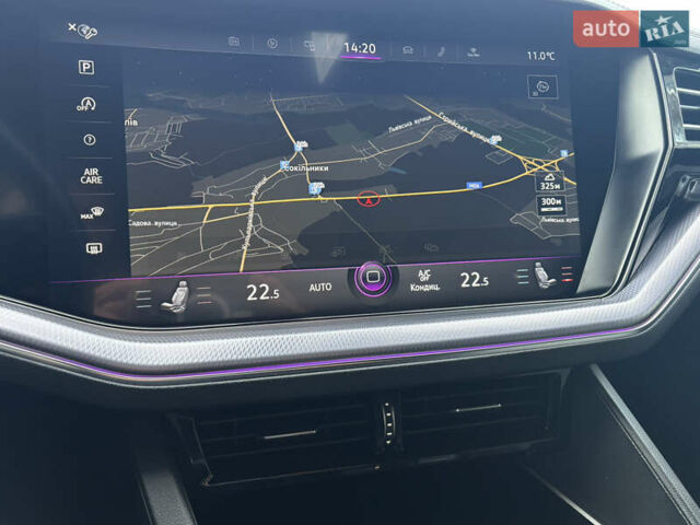 Белый Фольксваген Туарег, объемом двигателя 3 л и пробегом 156 тыс. км за 45999 $, фото 73 на Automoto.ua