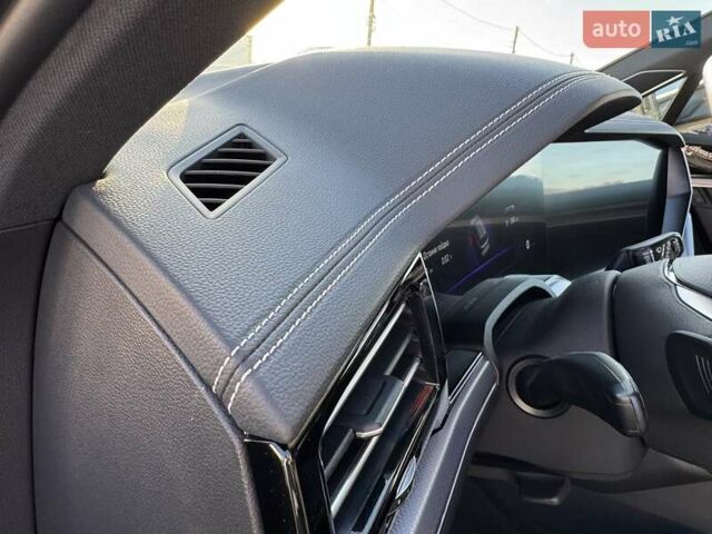 Белый Фольксваген Туарег, объемом двигателя 2.97 л и пробегом 103 тыс. км за 59500 $, фото 30 на Automoto.ua