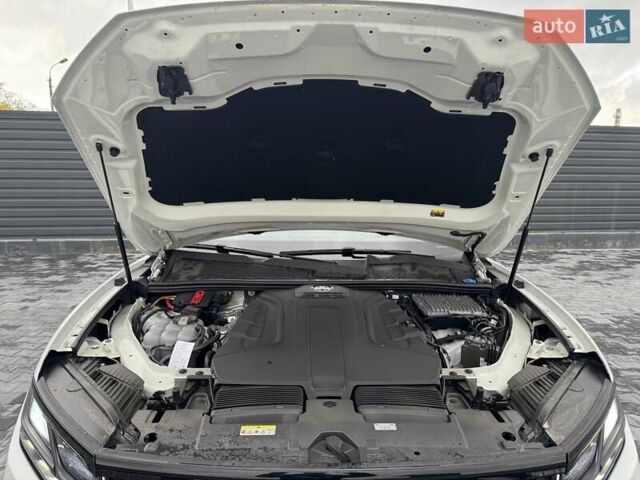 Білий Фольксваген Туарег, об'ємом двигуна 2.97 л та пробігом 148 тис. км за 53500 $, фото 39 на Automoto.ua