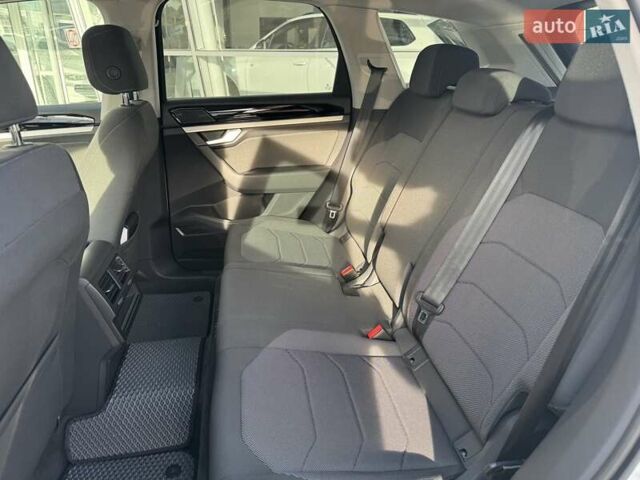 Фольксваген Туарег 2020 у Чернівцях на Automoto.ua Білий Фольксваген Туарег, об'ємом двигуна 3 л та пробігом 190 тис. км за 37800 $, фото 18 на Automoto.ua